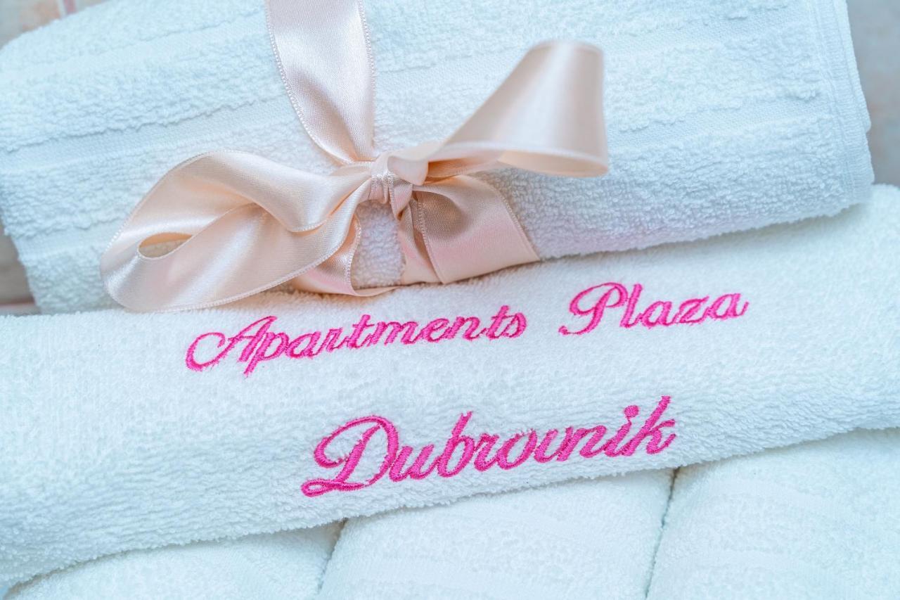 Plaza *